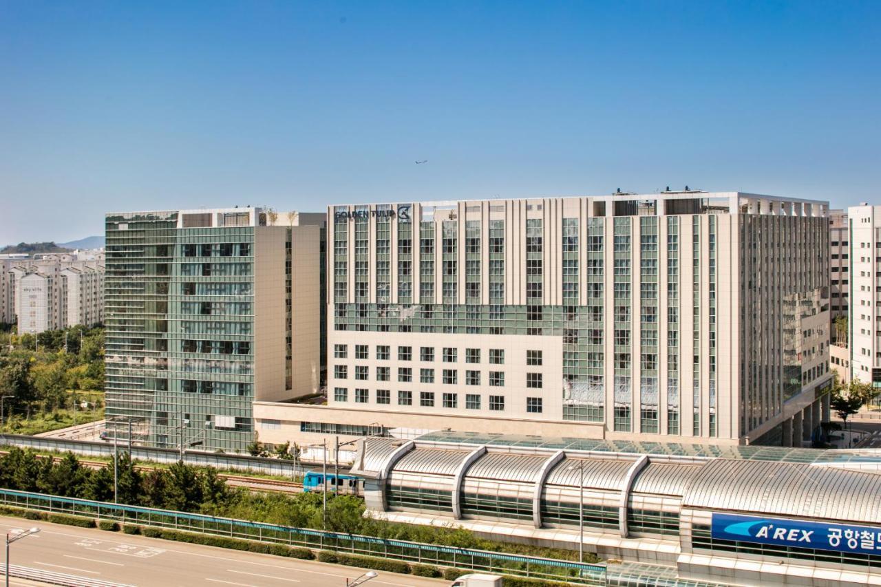 Golden Tulip Incheon Airport Hotel Екстер'єр фото